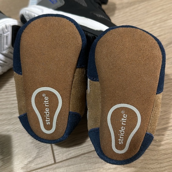 Baby shoes bundle - Picture 14 of 17